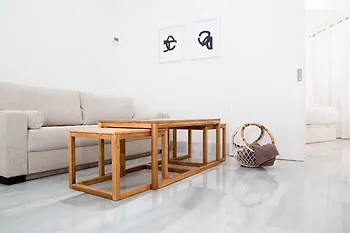 マラガUrban Living Alcazabillaアパートメント アパート マラガ