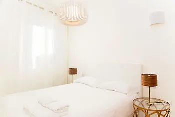 Urban Living Alcazabilla Apartment