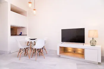 Apartment Urban Living Alcazabilla Spain